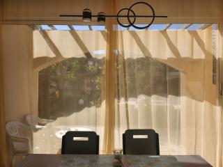 Seaside Private garden terrace BBQ and pool - 8