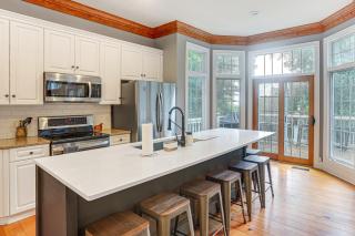 Boone Home with Fire Pit - Near App Ski and Sugar Mtn! - Boone - 4