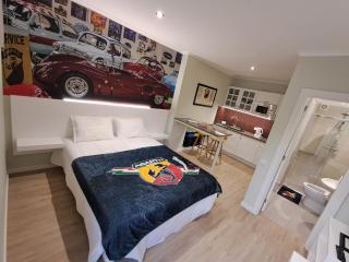 Classic Car House - Santa Cruz - 0