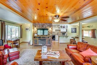 Pet-Friendly Show Low Cabin with Fire Pit! - Show Low - 4