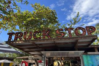 Residences at Barrier Reef 10-2B Oceanfront 2 BR by Stay Floreo - 4