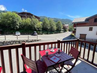 Appartement cosy avec piscine, animaux admis et parking à Flumet - FR-1-505-206 - 1