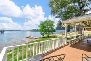 Elsie Jo's on Lake Martin - Dadeville - 0
