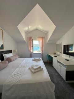 House with a private beach - Slano - 2