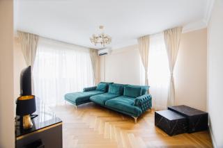 Soho Luxe Hideaway - Oradea - 9