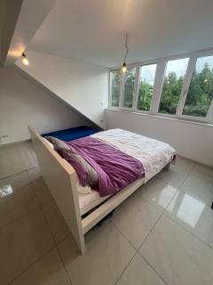 Zimmer im Haus nahe Ubahn - 9