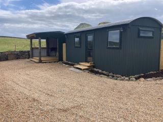 Lakeside Cabin - Galway - 0