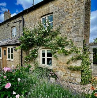 Pretty Cotswold Cottage with garden near Bibury - Quenington - 0