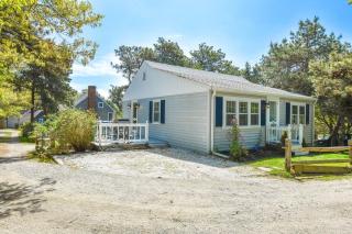 Lovely Home Minutes from Beach in Chatham - Chatham - 8