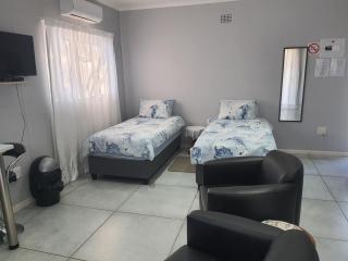 1150 on Bain - Self Catering - Keimoes - 9