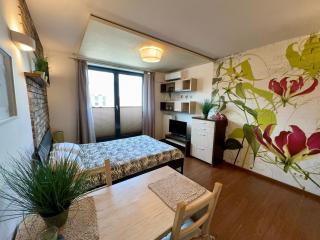 Stylowe studio z parkingiem - 3 minuty od Dworca & Galerii Krakowskiej - 2