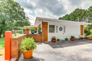 Charming Studio about 5 Mi to Stone Mountain Park - 8