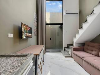 Expo Imigr AC Home Office CGH Moderno - 3