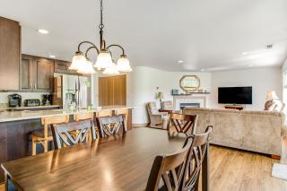 Park Pointe: (A103) - Chelan - 3