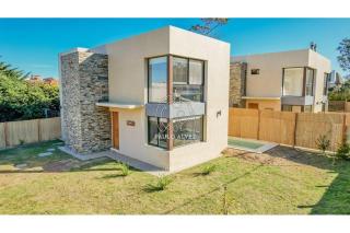 BAHIA SAN FRANCISCO, casa Horneros, Piscina Climatizada, 3 Dorm, Uruguay - Piriápolis - 2
