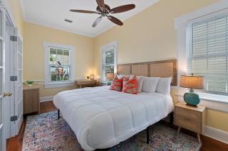 Casa Amarillo l Steps to Historic District - 2