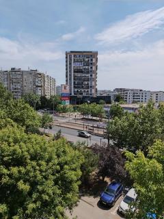 Studio modern Vitan-Mihai Bravu - 1