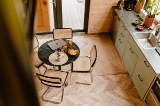 LasHouse - Nowoczesna stodoła z widokiem na las - Bronków - 4
