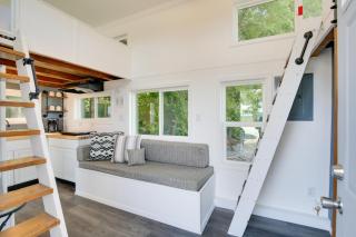 The Chardonnay Chalet Defiance Studio Trail! - 6