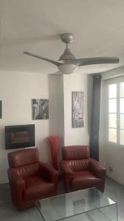 Le Suffren, ventilé ,wifi, à 100 m de la plage - Toulon - 6