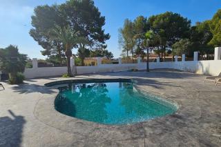 Apartment in big house with private pool & large outdoor space - L'Alfas del Pi - 4