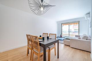 Near old town and apartment fully renovated - Nice - 9
