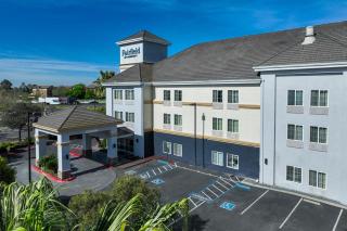 Fairfield Inn and Suites by Marriott Elk Grove - Elk Grove - 5