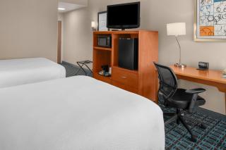 Fairfield Inn and Suites by Marriott Elk Grove - Elk Grove - 3