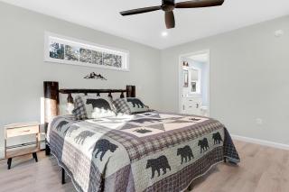 Unwind at Our Beautiful Sanctuary - Scenic Views home - 6