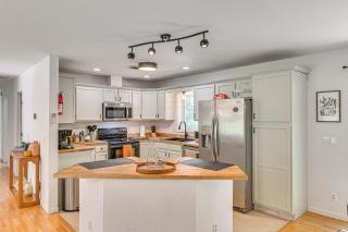 Family-Friendly Saugerties Home with Hot Tub and Games - Saugerties - 3