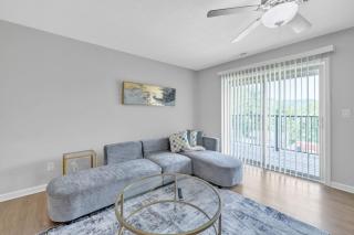 Stonecrest 623, 2Bd Apt I Free Parking I Pool - 0