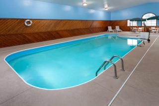 Super 8 by Wyndham Mt. Vernon - Mount Vernon - 3