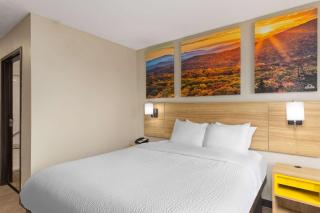 Days Inn by Wyndham Glasgow - Glasgow - 2