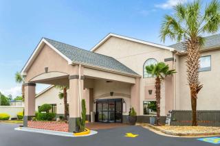 Ramada by Wyndham Locust Grove - Locust Grove - 9