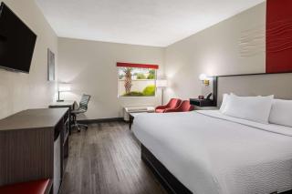 Ramada by Wyndham Locust Grove - Locust Grove - 2
