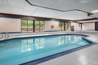 Travelodge by Wyndham Barrie - Barrie - 5