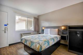 Motel 6-Albuquerque, NM - Midtown - Albuquerque - 2