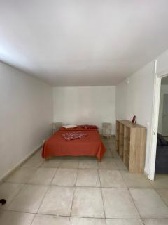 Appartement paisible avec jardin - 1