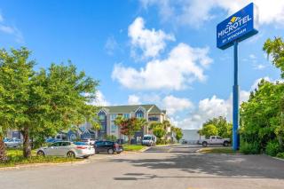 Microtel Inn & Suites by Wyndham Panama City - Città di Panama - 8