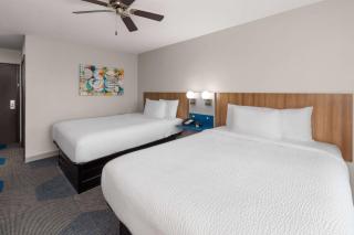 Microtel Inn & Suites by Wyndham Buda Austin South - Buda - 4