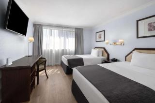 Wyndham Garden Santiago Kennedy - 4