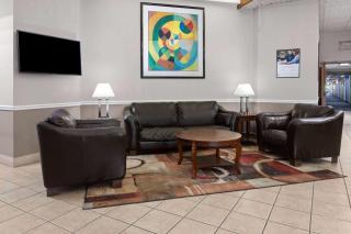 Baymont Inn and Suites by Wyndham Farmington, MO - Farmington - 6