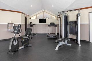 Baymont Inn and Suites by Wyndham Farmington, MO - Farmington - 2