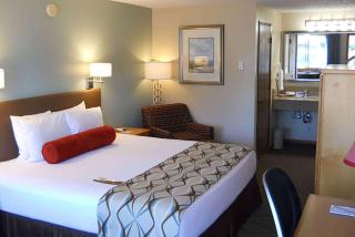 Super 8 by Wyndham Florence OR - Florence - 0