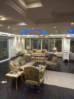 أبراج عثمان فاخر - 1