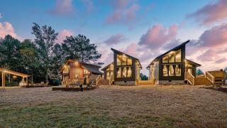 The Cabins at Cookeville - 3 Cabin Resort with Sauna, Hot Tubs, Pickleball & Golf! - - 0