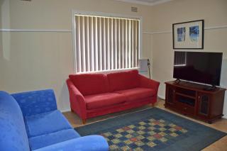 Clarkes Flat 3 - 6