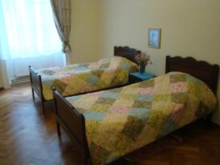 Apartment On Tabidze 3/5 - Tbilisi - 2