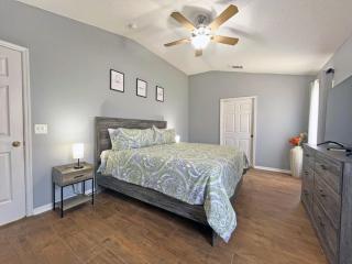 Relaxing Retreat home - 1