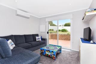 91 On the Rocks 91 Port Elliot Rd Hayborough Chiton - No Linen Included - 7